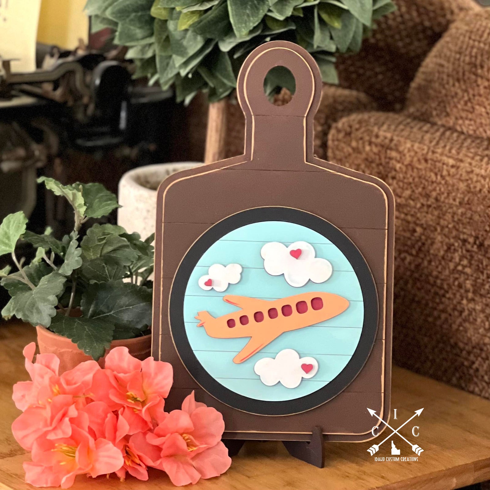 Round Interchangeable Insert July 2023