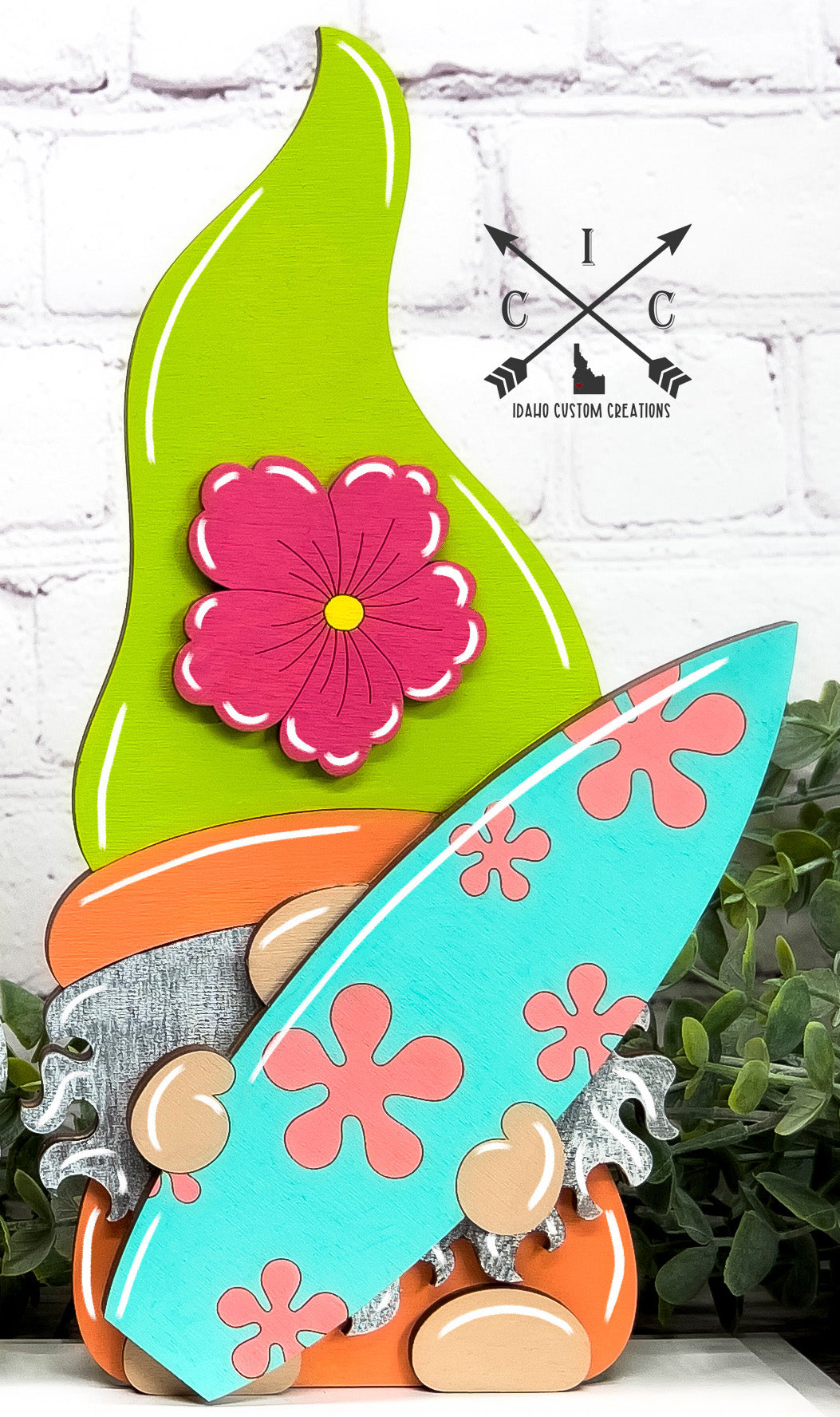 Stand Up Beach Gnomes