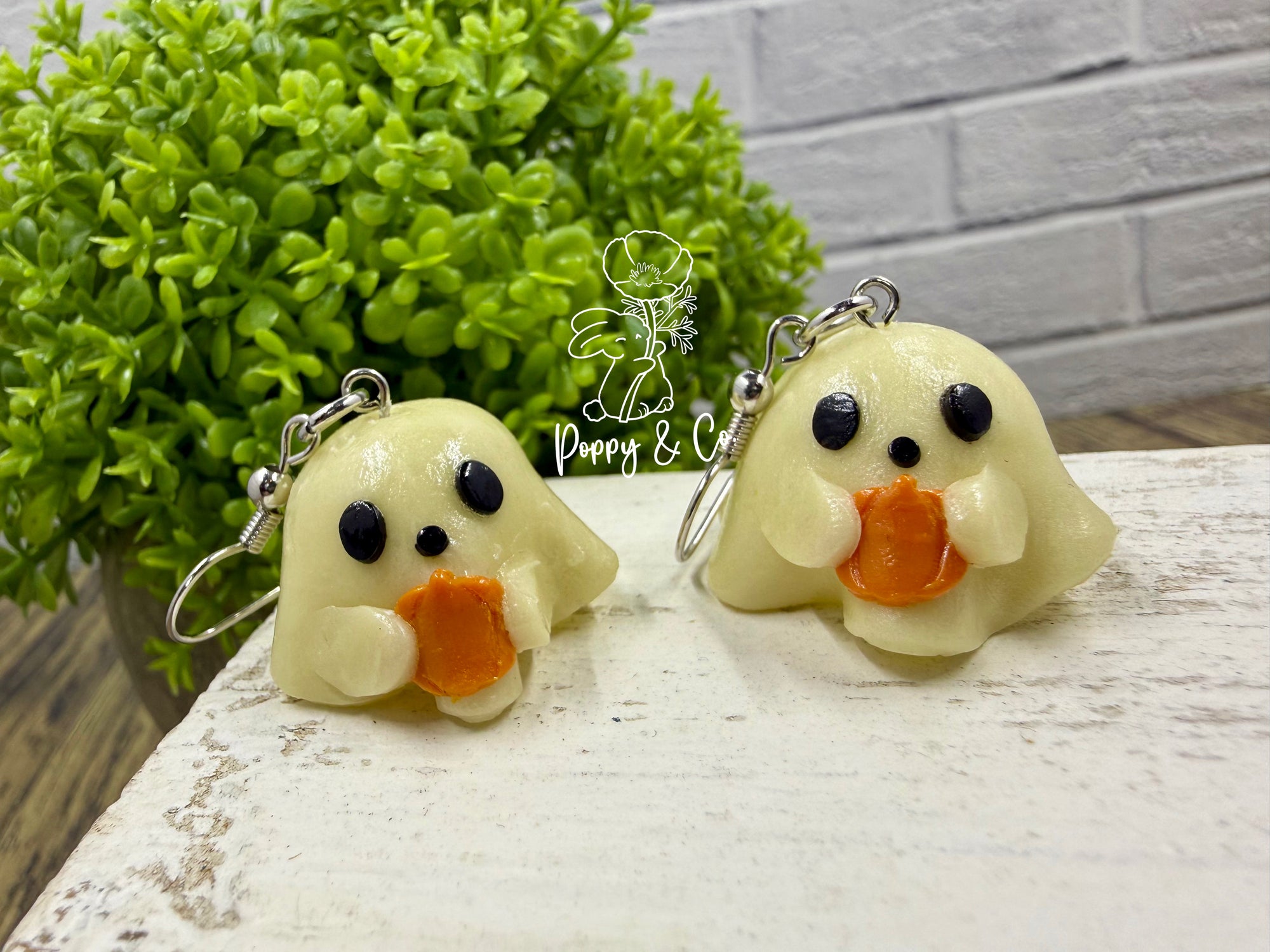 Ghost Earrings (Glow in the Dark)