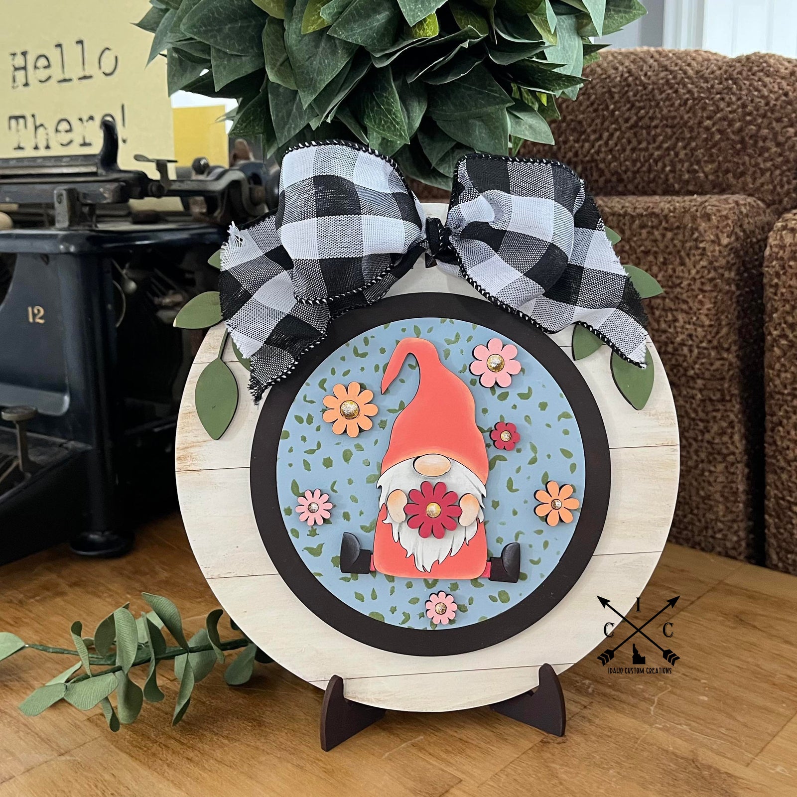 Round Interchangeable Insert April 2022