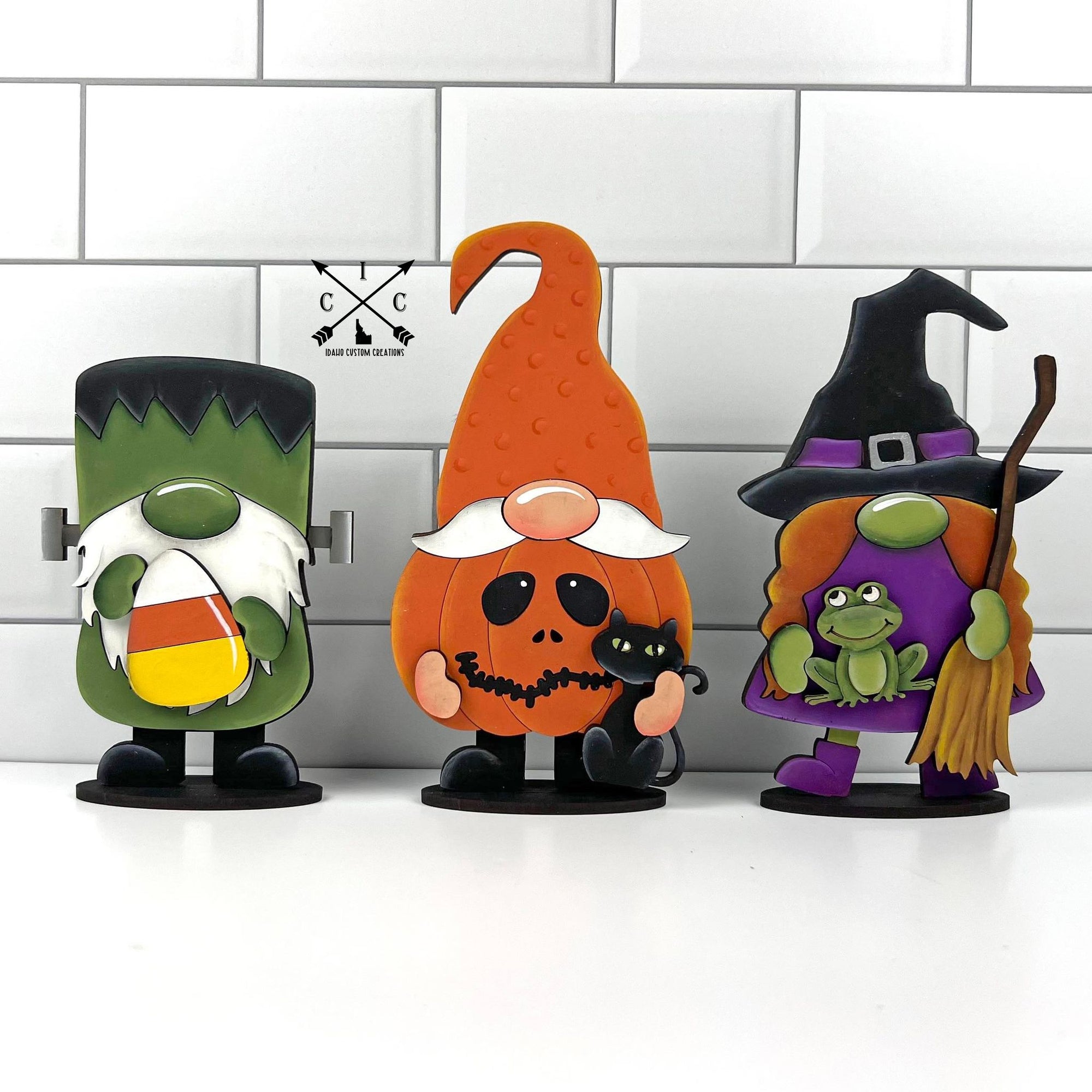 Halloween Stand Up Gnomes