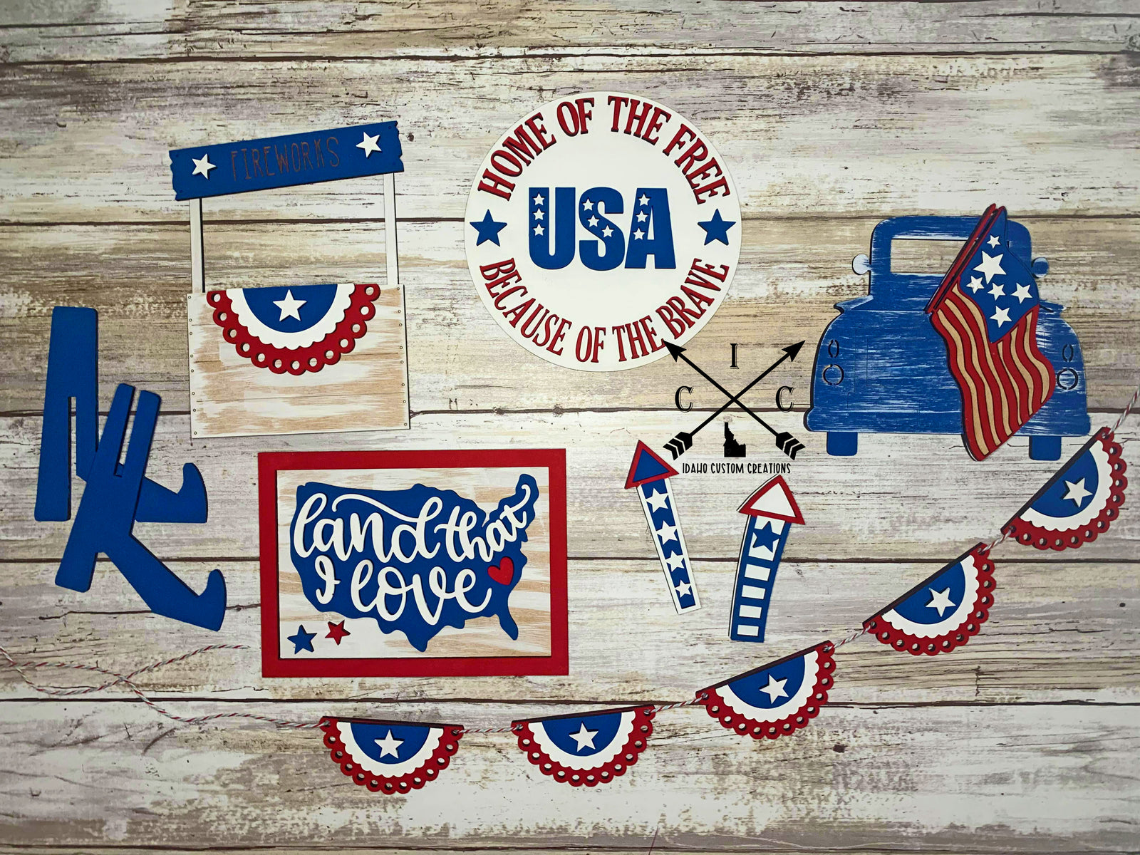 Patriotic 2021 Tier Tray