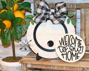 Round Interchangeable Decor Sign