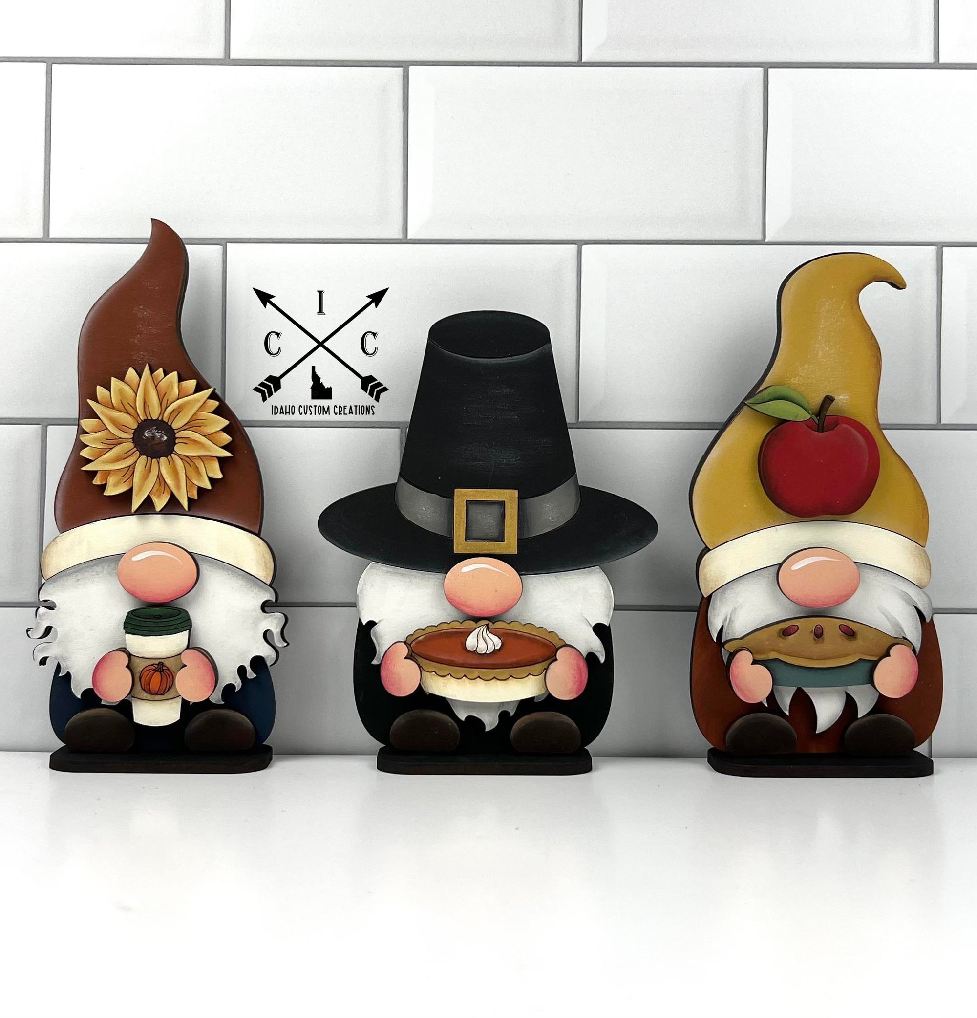 Thanksgiving Stand Up Gnomes